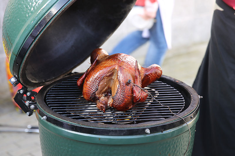 Weihnachtsbraten im Grill, Foto: Andreas Bräuer