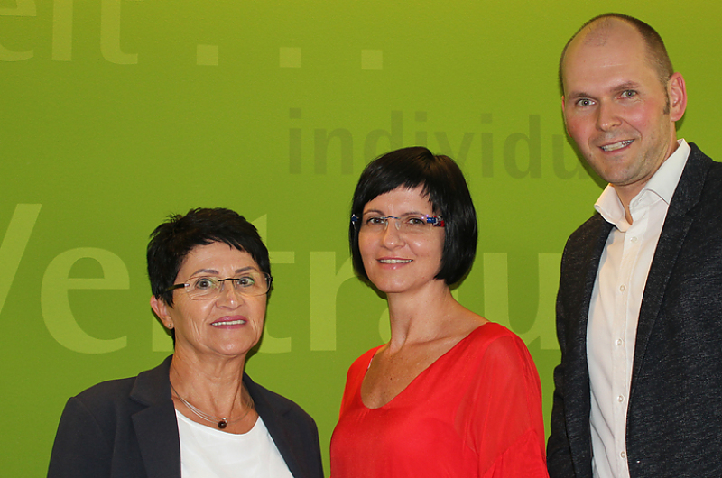 LVM-Versicherungsagentur P. & S. Kachel GbR in Bad Salzungen: LVM-Vertrauensfrau Sandra Kachel (Mitte). Foto: LVM