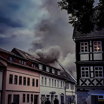 In einem Wohnhaus ist in der Nacht in Themar ein Feuer ausgebrochen. Foto: RealTOsSnapshots